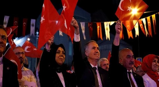 ‘’İnegöl 6. Kez Demokrasi Nöbetinde’’