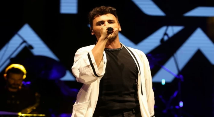 Emre Kaya, Balık Festivali’nde sahne aldı