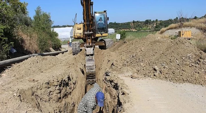 Manavgat’ta sorunlu isale hattı yenileniyor