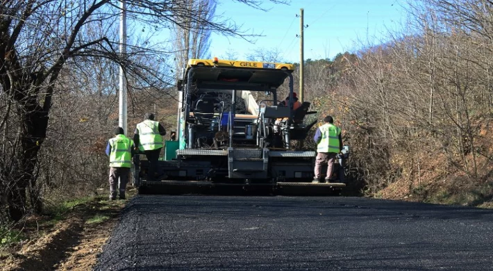 Sakarya’da şehrin kuzeyinde dev asfalt hamlesi