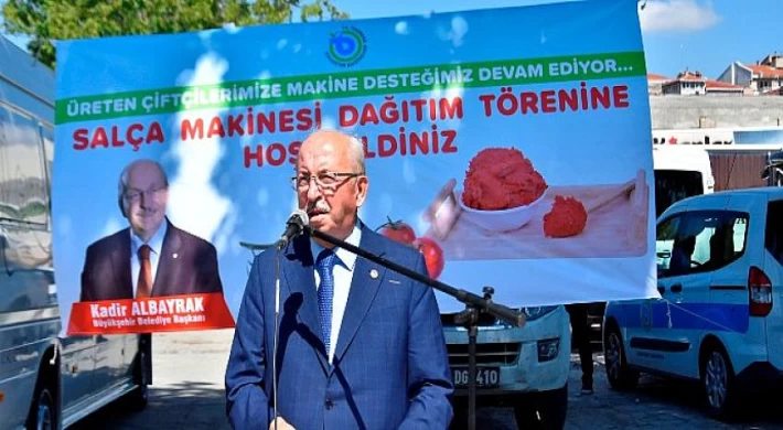 Tekirdağ Büyükşehir Belediyesi Tarafından Salça Makinesi Dağıtım Töreni Gerçekleştirildi