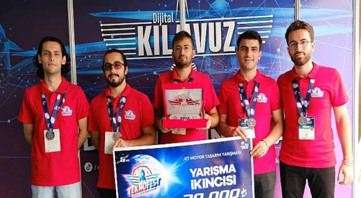 Büyükşehir’in E-Gençlik takımları Teknofest’e damga vurdu