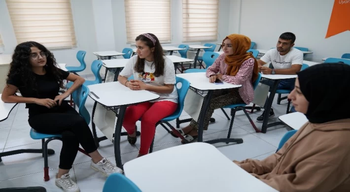 Diyarbakır’da Akademi Lise ile üniversiteli oldular