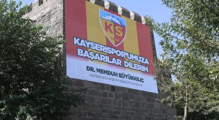 Memduh Büyükkılıç’tan ’Kayserispor’a destek