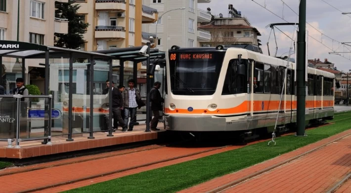 Türkiye’de ilk... Gaziantep’te toplu taşımada her kart geçerli olacak