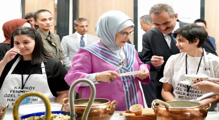 Türkiye’de yetişkin engellilere için ilk halk eğitimi merkezi açıldı