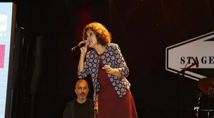 Başkent Kültür Yolu Festivali’nde Şükriye Tutkun söyledi, Ankaralılar coştu