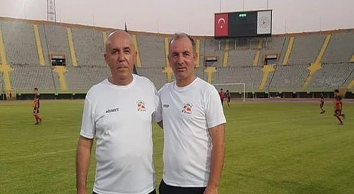 Futbolun Ünlüleri: Akhisarlı 1 yaşındaki SMA- Tip 1 hastası Ebrar Aktürk Bebek İçin Sahaya Çıkıyor