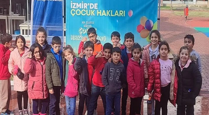 İzmir’de Çocuk Hakları Günü unutulmadı