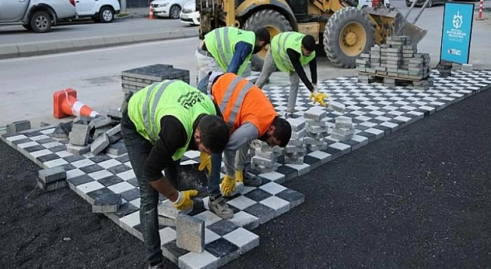 Gebze Körfez Caddesi’nde geniş kaldırım, rahat trafik