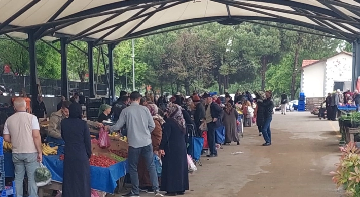 Değirmenköy Pazarı meyve ve sebze fiyatları (17.05.2023)