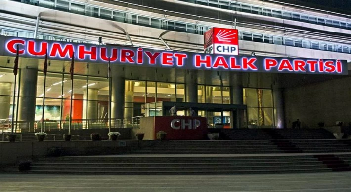 CHP’de tüm MYK üyeleri istifa etti!