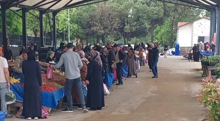 Değirmenköy Pazarı meyve ve sebze fiyatları (14.06.2023)