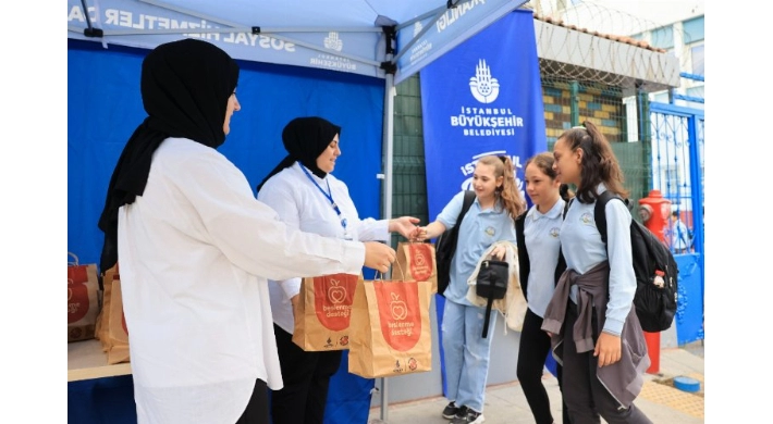 İstanbul’da 900 bin öğrenciye beslenme desteği