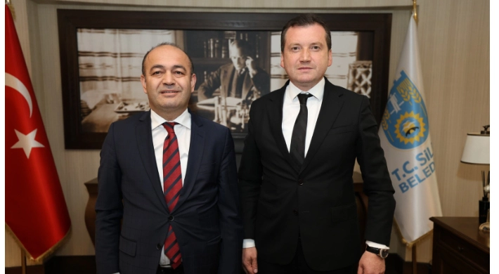 CHP Genel Başkan Yardımcısı Özgür Karabat, Silivri Belediye Başkanı Bora Balcıoğlu'nu Ziyaret Etti