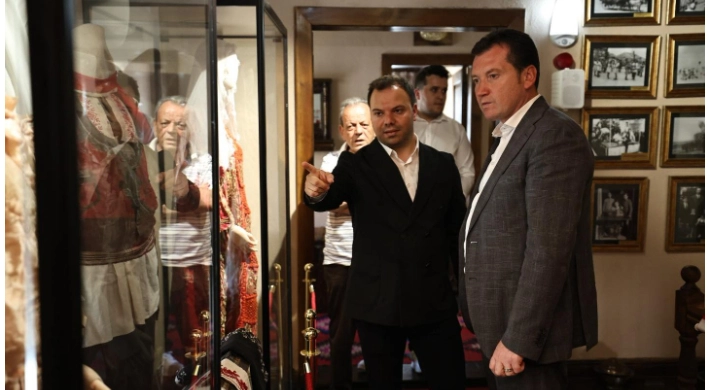 Başkan Balcıoğlu'ndan Mübadele Müze Evi'ne Anlamlı Ziyaret: "Geçmişimizi Unutmadık, Unutturmayacağız"