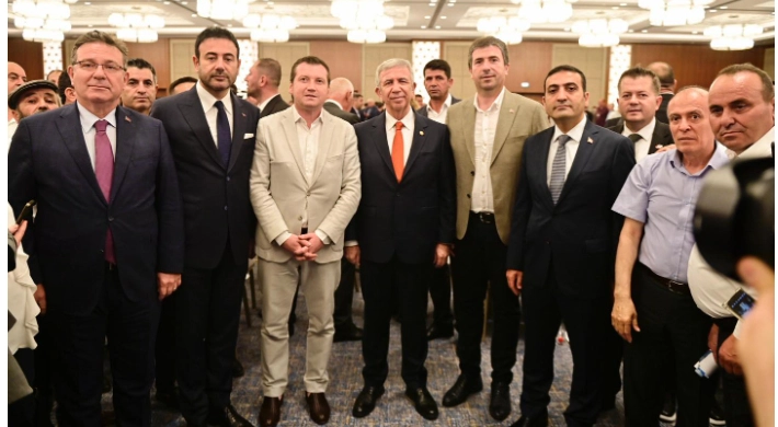 Başkan Bora Balcıoğlu, Tarihi Kentler Birliği İstanbul Buluşmasına Katıldı