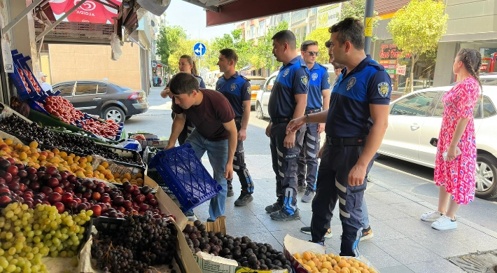 Silivri Belediyesi Kaldırım İşgallerine Karşı Harekete Geçti