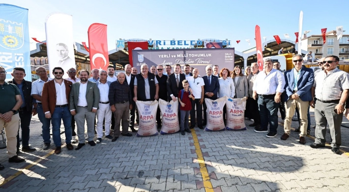 Silivri Belediyesi Yerli ve Milli Tohumluk Arpa Dağıtım Töreni Gerçekleştirdi