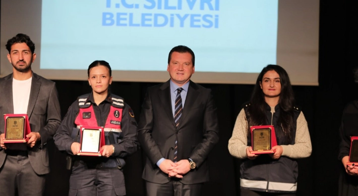 Silivri'de Kadına Şiddet Konusunda Farkındalık Semineri Düzenlendi