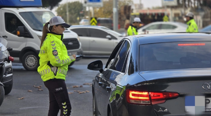 Silivri Trafik Denetimlerinde 214 Araç Sürücüsüne Ceza Kesildi