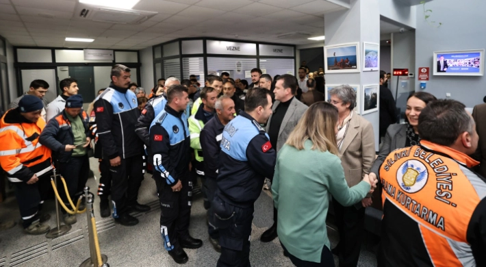 Bakan Balcıoğlu, Belediye Personellerinin Regaip Kandilini Kutladı