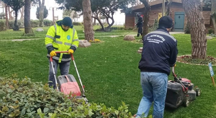 Silivri Belediyesi, Park ve Yeşil Alan Çalışmalarını Sürdürüyor