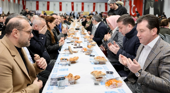 Silivri'de Ramazan’ın İlk İftarı Şehit Aileleri ve Gazilerle Yapıldı