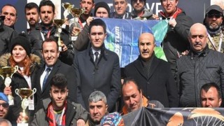 İnegöl Belediyespor Yamaç Paraşütünde Şampiyonluğu Bırakmadı