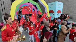 AKM Çocuk Sanat Festivali’nde 23 Nisan Coşkusu