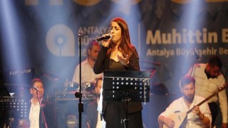 Antalyalılar gecesinde hemşeriler unutulmaz bir gece yaşattı