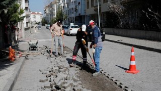 Belediye Ekipleri Kış Şartlarında Bozulan Yollarda Bakım ve Onarım Çalışmalarını Sürdürüyor