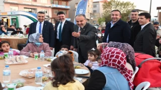 Bursa Büyükşehir iftar sofrasını bu kez Demirtaş’ta kurdu