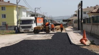 Bursa İnegöl’de 8 sokakta 4 km yol yenileniyor