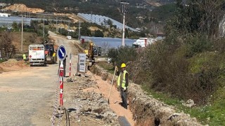 Büyükşehir Belediyesi Alanya’nın eskiyen içme suyu alt yapısını yeniliyor