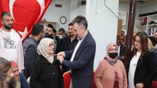 CHP Bayraklı’ya 100 yeni üye!