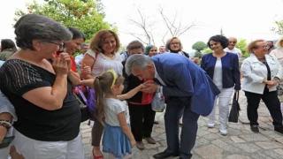 İzmir Güzelbahçe Belediyesi’nde erken bayramlaşma