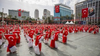 İzmir’de 23 Nisan coşkusu