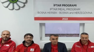 Kızılay’dan Dünya Yetimler Günü’nde Srebrenitsa’da iftar