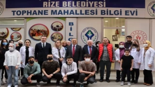 Rize Valisi Çeber’den ”Tophane Mahallesi Bilgi Evine” ziyaret