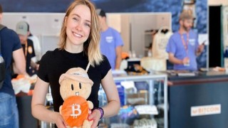 The Steve Group Dünya’nın En Büyük Bitcoin Etkinliği “Bitcoin 2022” Miami’den Bildiriyor!