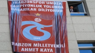 Trabzonspor bayrağı Meclis’te!