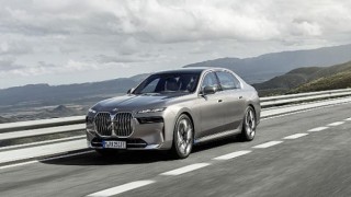 Yeni BMW 7 Serisi Kişiye Özel Lüks Mobiliteyi Yeniden Yorumluyor