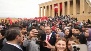 81 ilden gelen gençler Anıtkabir’de