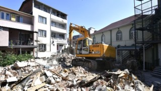 Adalet Camii’ne Yeni Hizmet Binası