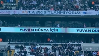 Beşiktaş’tan ’AS’la Kısıtlanmıyoruz’ pankartı