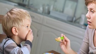 Çocuklarda “seçici yeme problemi” Çocuğunuzun yediğine değil, duygularına odaklanın