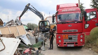 Edremit Belediyesi’nde 25 taşıt ve iş makinesi hurdaya ayrıldı