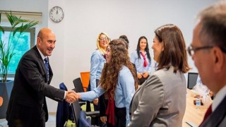 ”ESHOT’un kadın şoförleri İzmir’e değil Türkiye’ye örnek oldu”