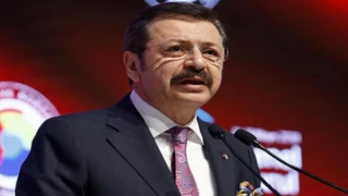 Hisarcıklıoğlu: ”Fuarcılık sektörü hızla toparlanmaya başladı”